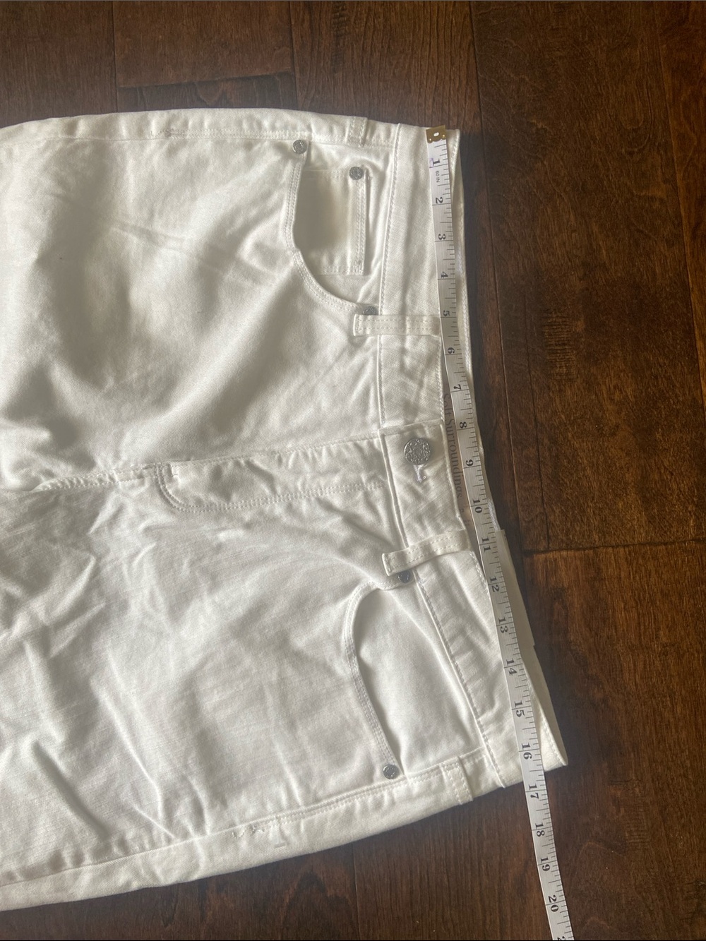 SOFT SURROUNDING Ultimate Denim Jeans Straight Leg Crop Sz 12 Cutwork Embroidery - Picture 7 of 8